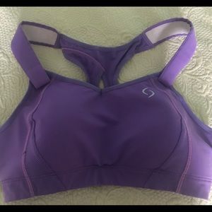 Sports bra
